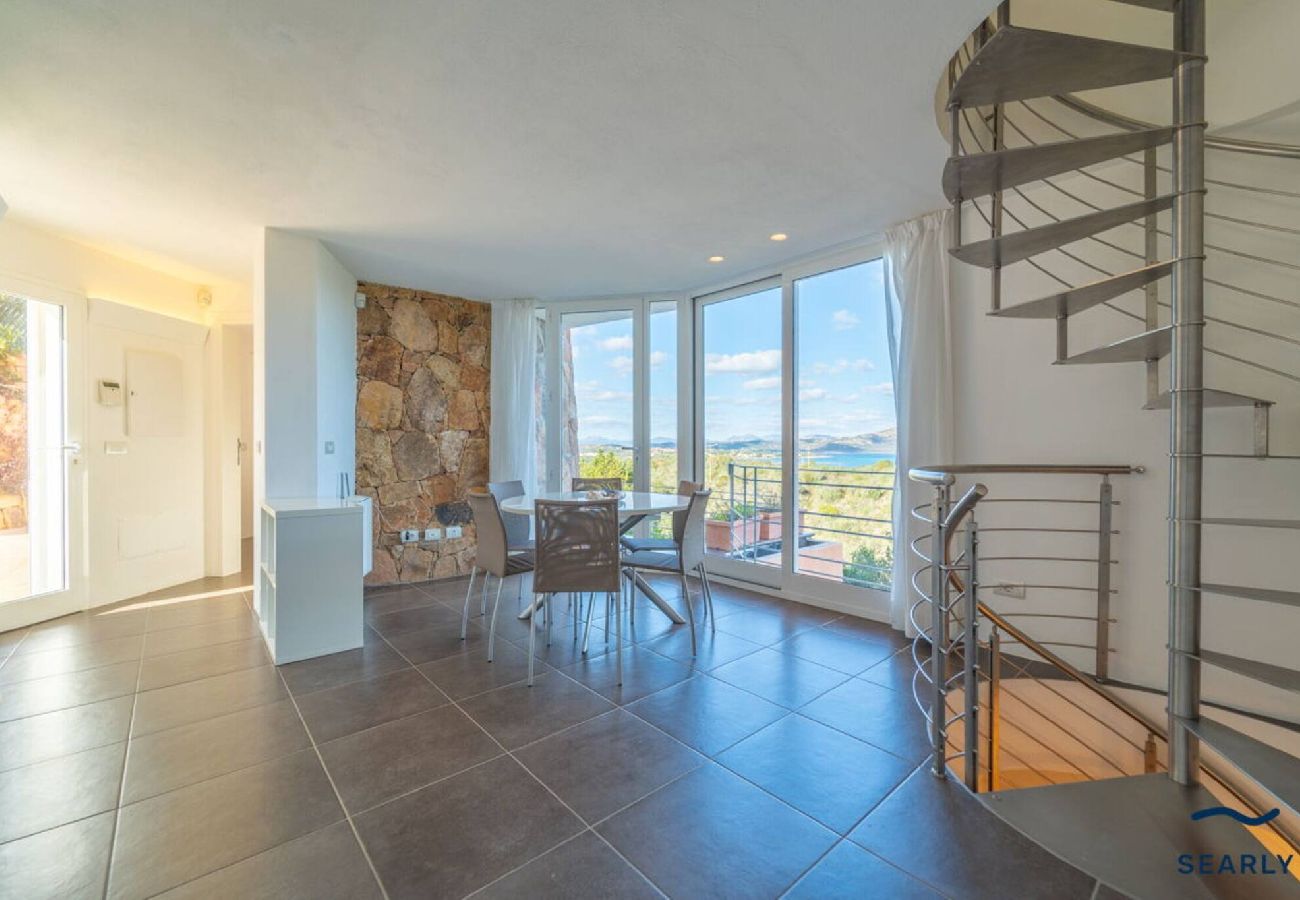 Villa a Porto San Paolo - Villa Nuraghe - By Searly 