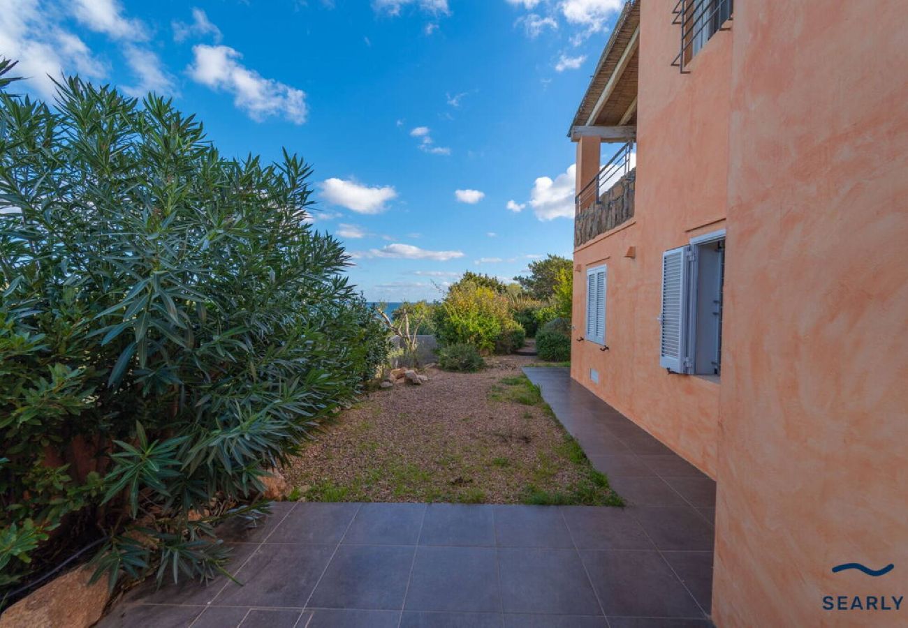 Villa a Porto San Paolo - Villa Nuraghe - By Searly 