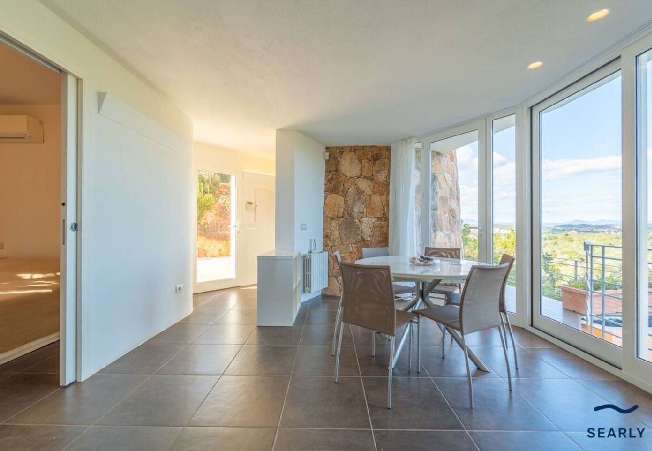 Villa a Porto San Paolo - Villa Nuraghe - By Searly 