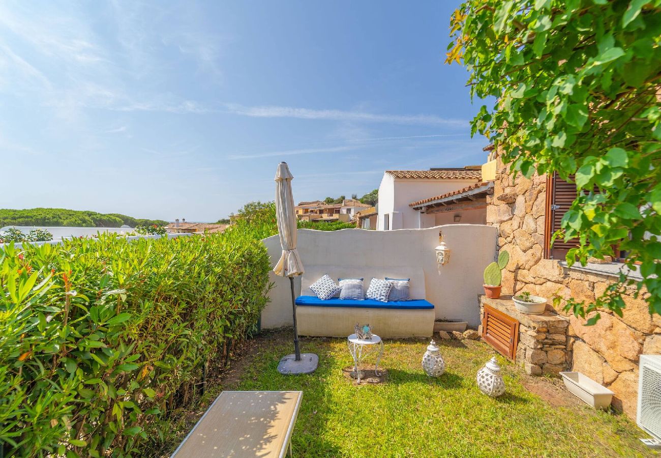 Villa a Baia Sant'Anna - Villetta Bianchi - By Searly 