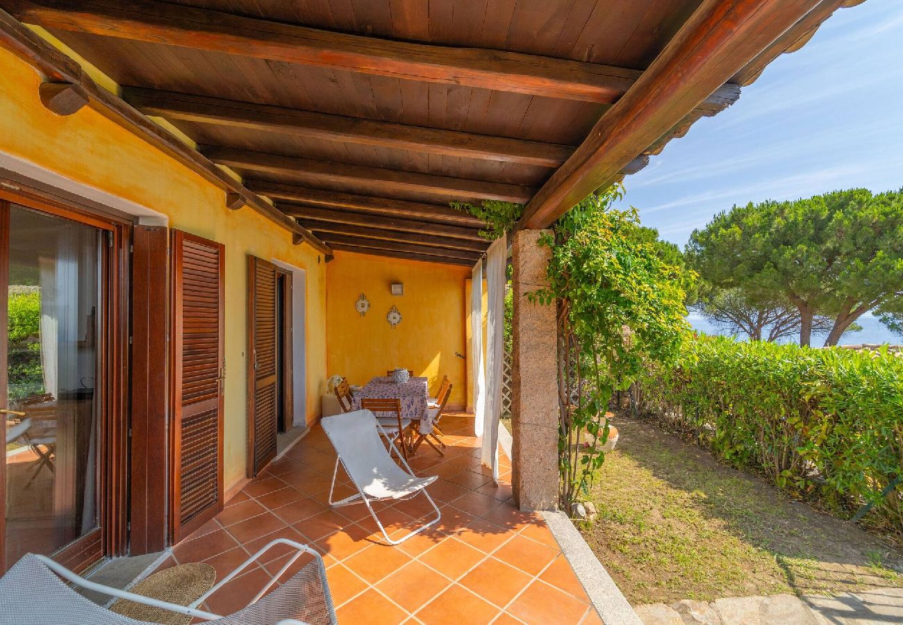 Villa a Baia Sant'Anna - Villetta Bianchi - By Searly 