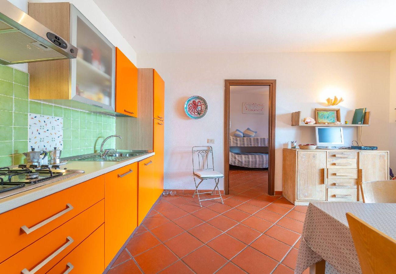 Villa a Baia Sant'Anna - Villetta Bianchi - By Searly 