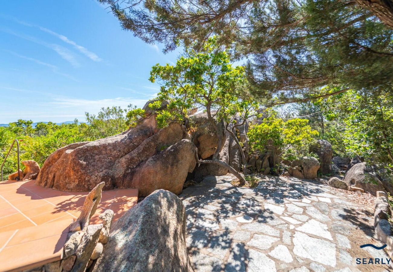 Appartamento a Monte Petrosu - Residenza di Paola e Francesco - By searly 