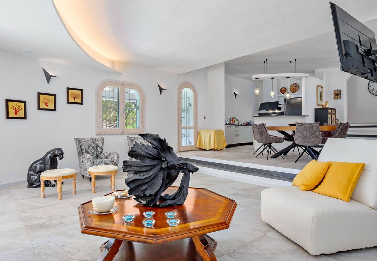 Villa a Rena Majore - Villa Maestrale