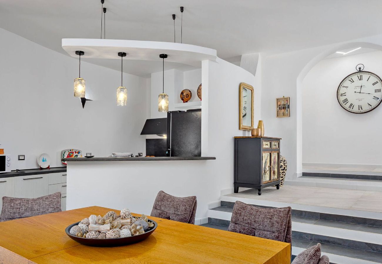 Villa a Rena Majore - Villa Maestrale