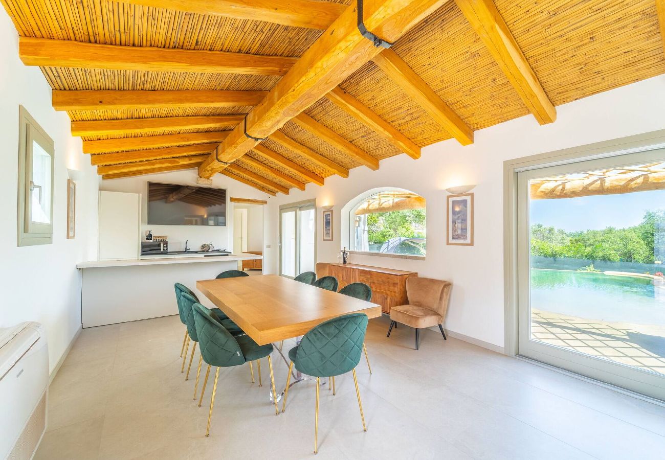 Villa a Porto San Paolo - D&V Luxury Villa - con piscina riscaldata - By Searly 