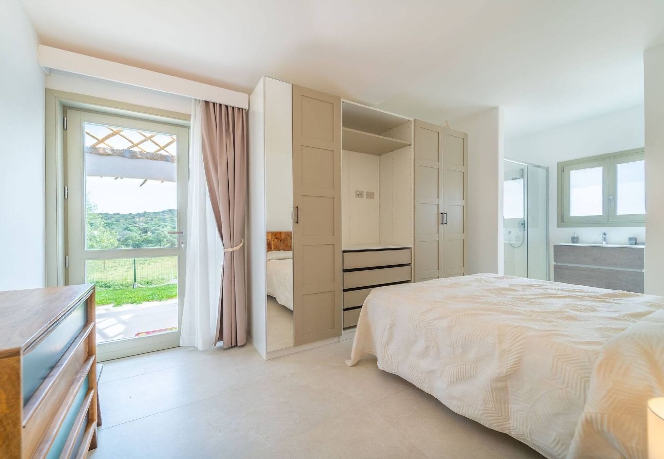 Villa a Porto San Paolo - D&V Luxury Villa - con piscina riscaldata - By Searly 