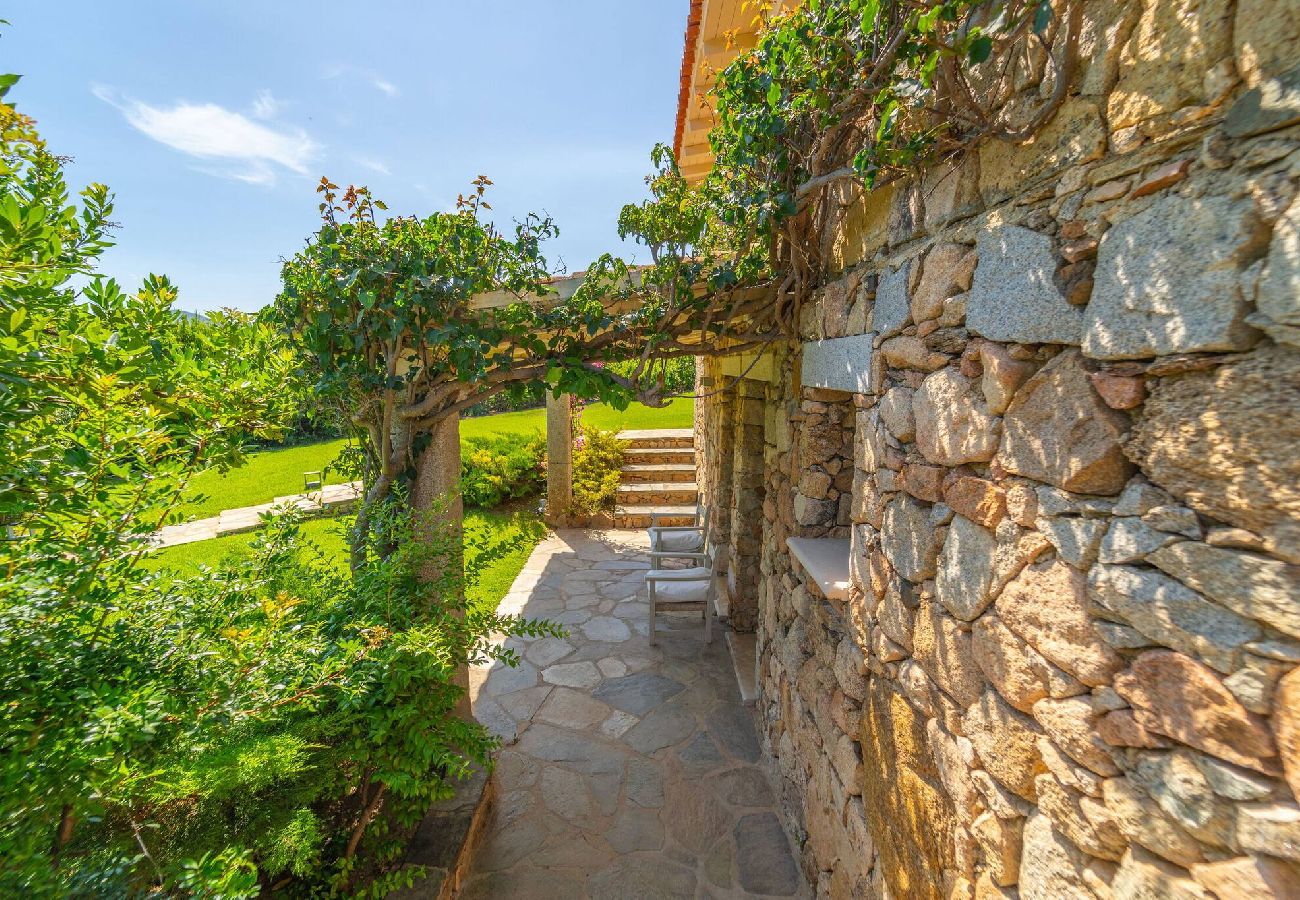 Villa a Porto Rotondo - Villa Alfa - By Searly 