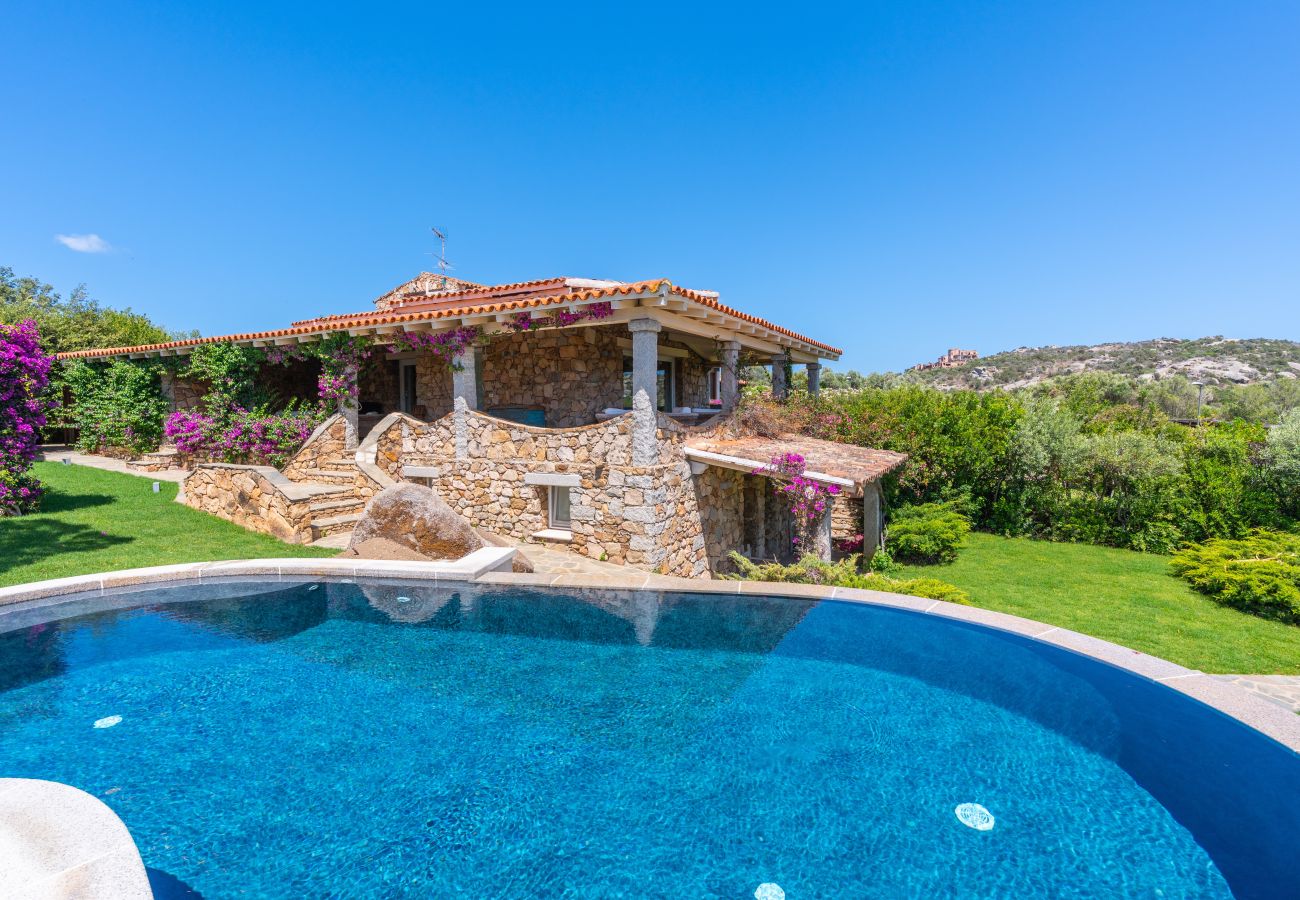 Villa a Porto Rotondo - Villa Alfa con Piscina Privata