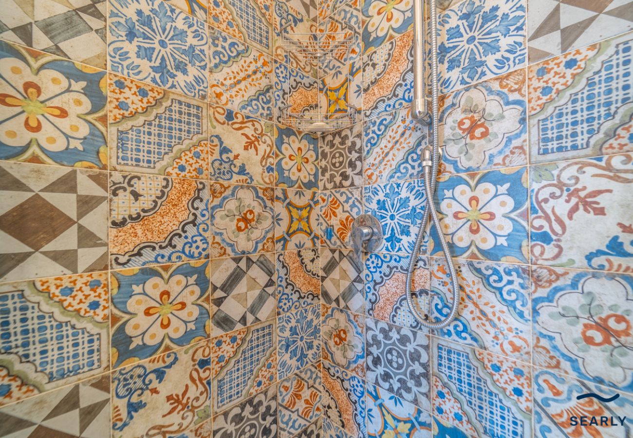 Villa a Baia Sant'Anna - Villa Harmony