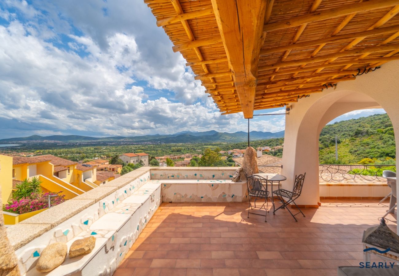 Appartamento a Budoni - Villa Filomena - Appartamento Con Piscina - By Searly