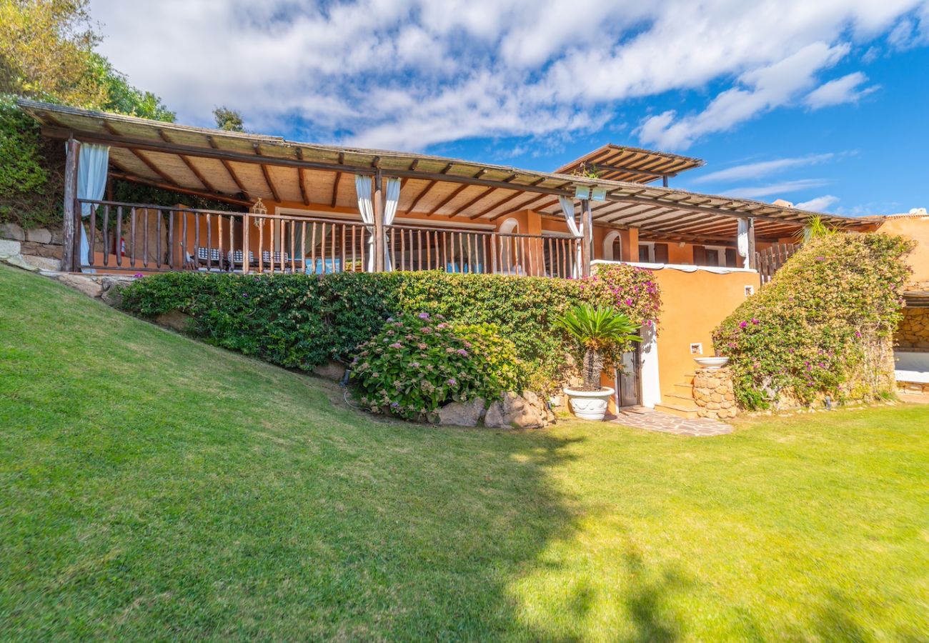 Villa a Porto Cervo - Villa Pevero Golf