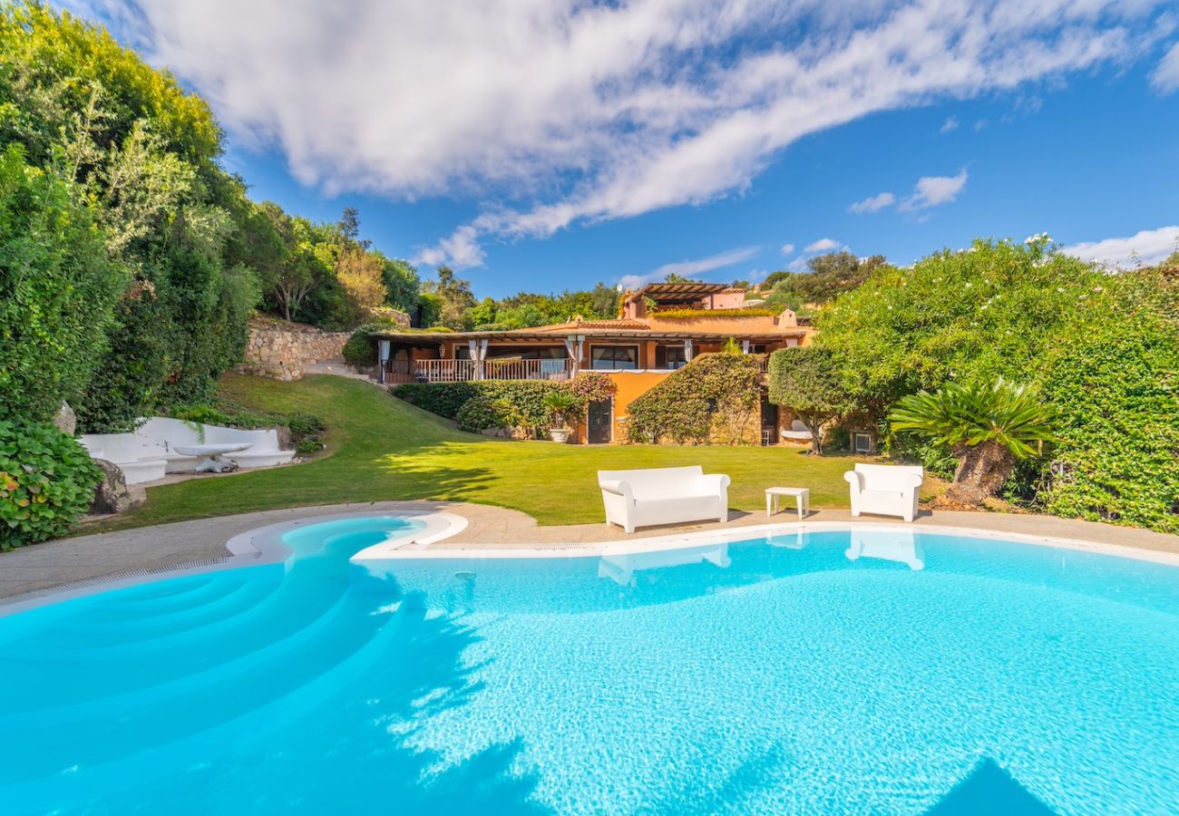 Villa a Porto Cervo - Villa Pevero Golf