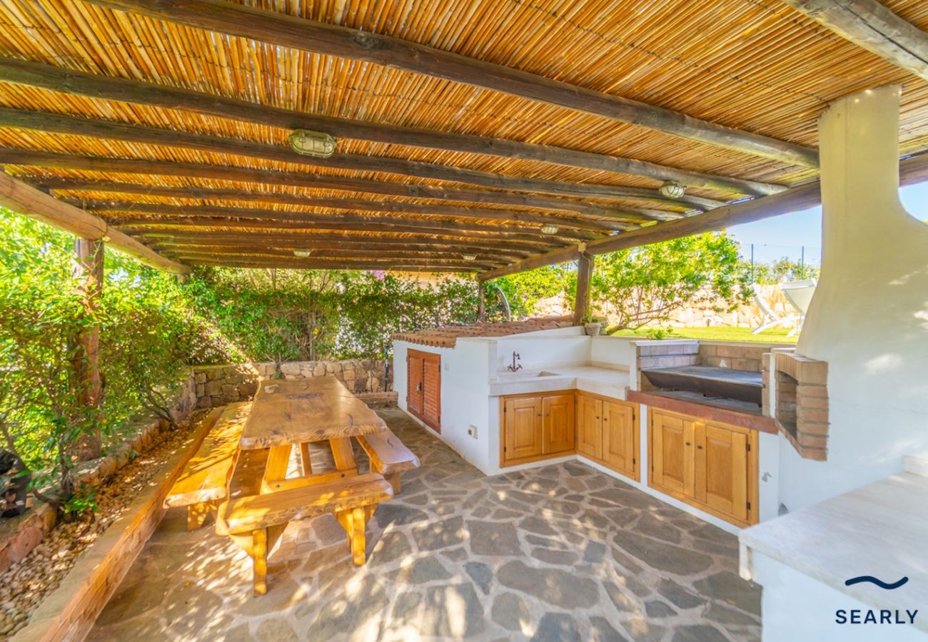 Villa a San Teodoro - Villa Orchidea