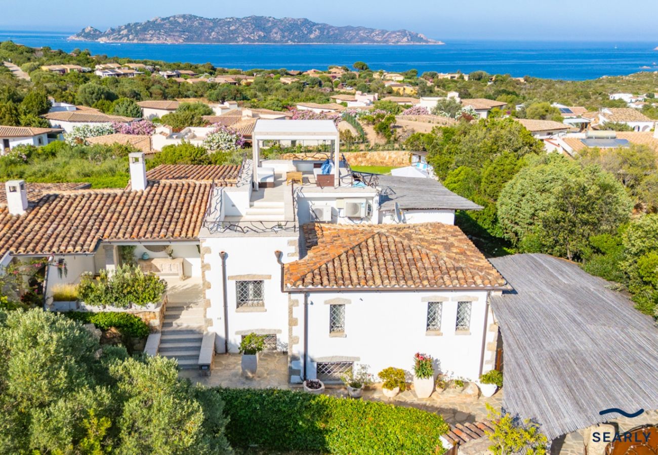 Villa a San Teodoro - Villa Orchidea