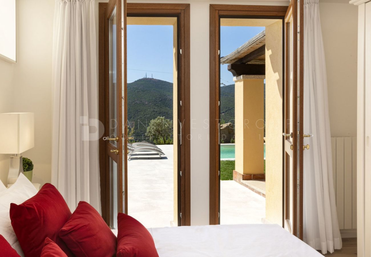 Villa a Olbia - Villa Silenda