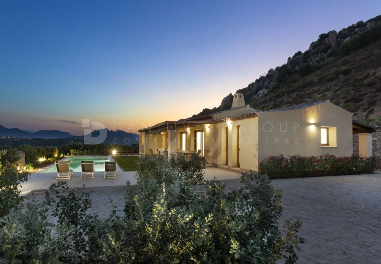 Villa a Olbia - Villa Silenda