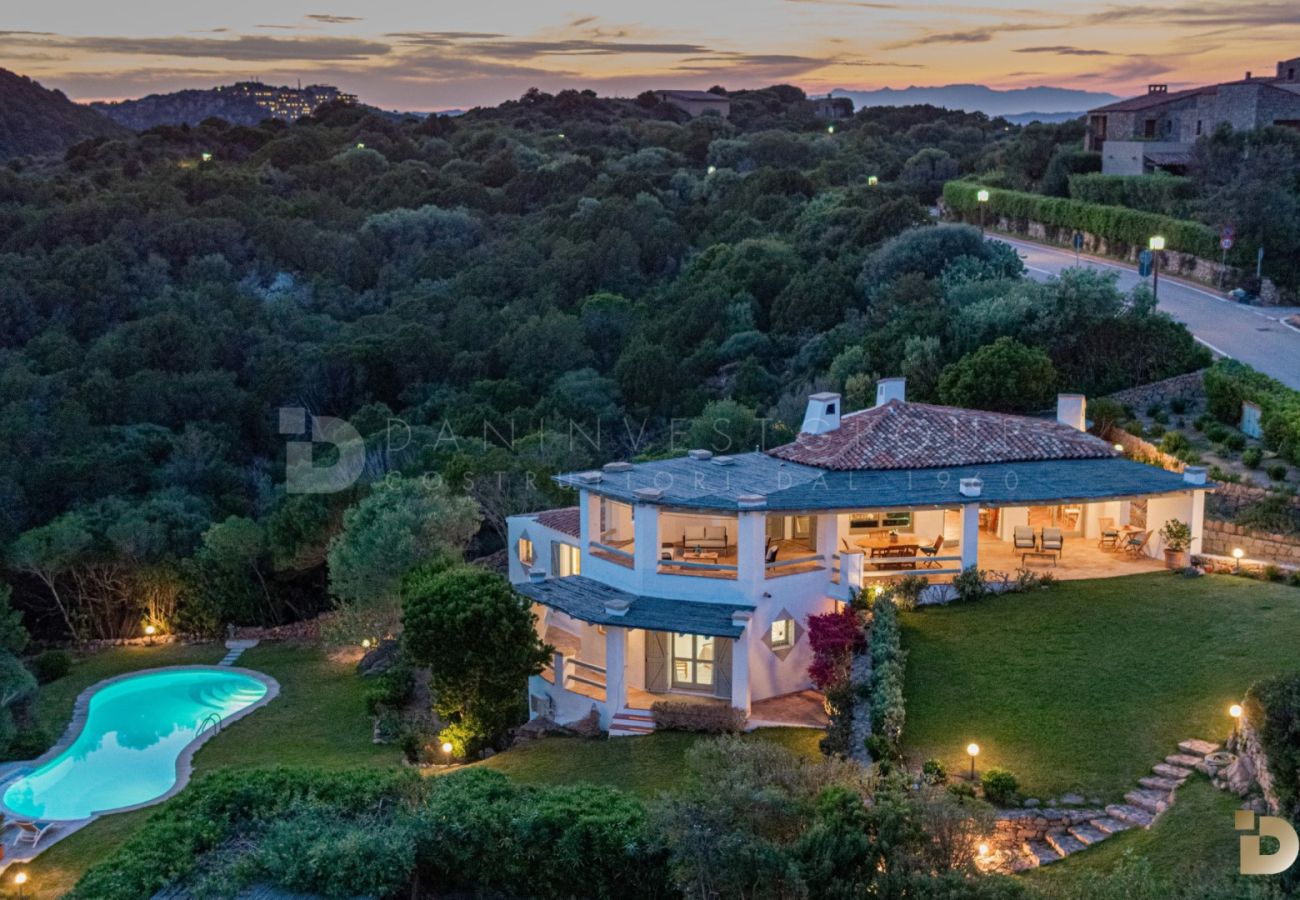Villa a Porto Cervo - Villa Auria LVD