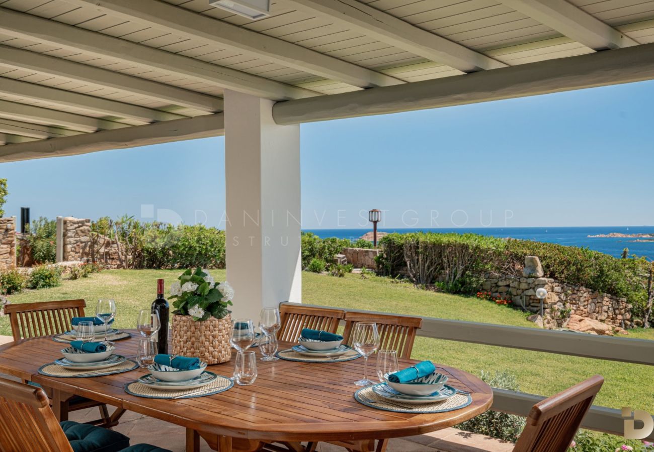 Villa a Porto Cervo - Villa Auria LVD