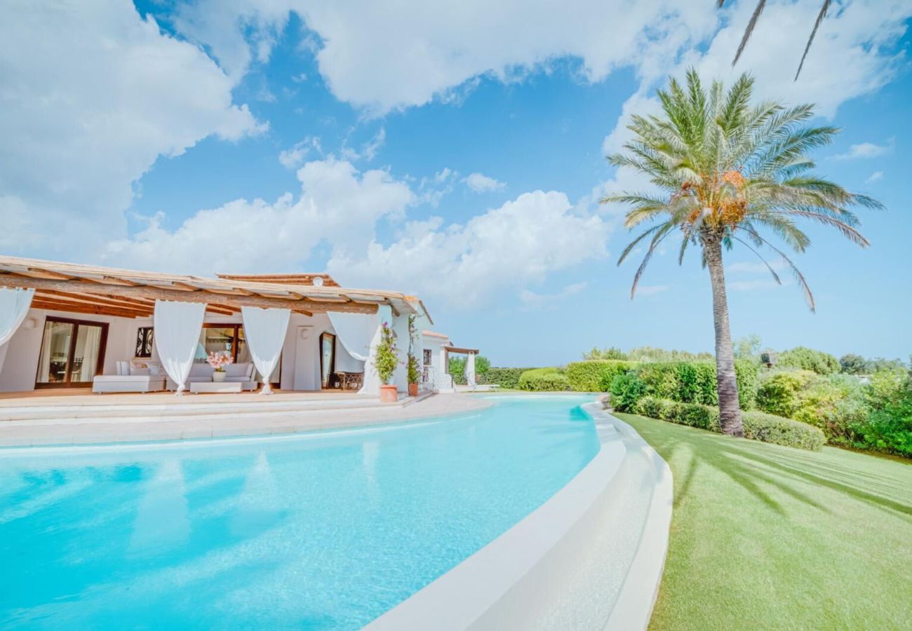 Villa a Porto Cervo - Villa Acantu