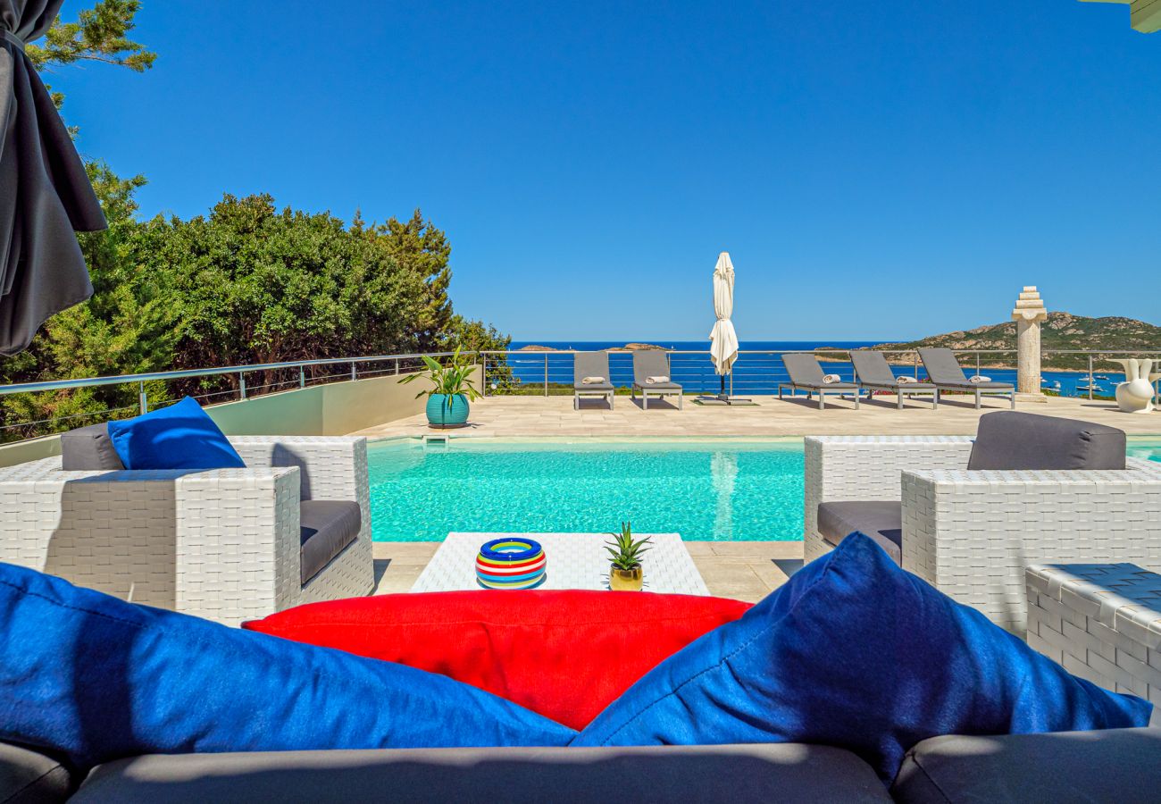 Villa a Arzachena - Villa Purple