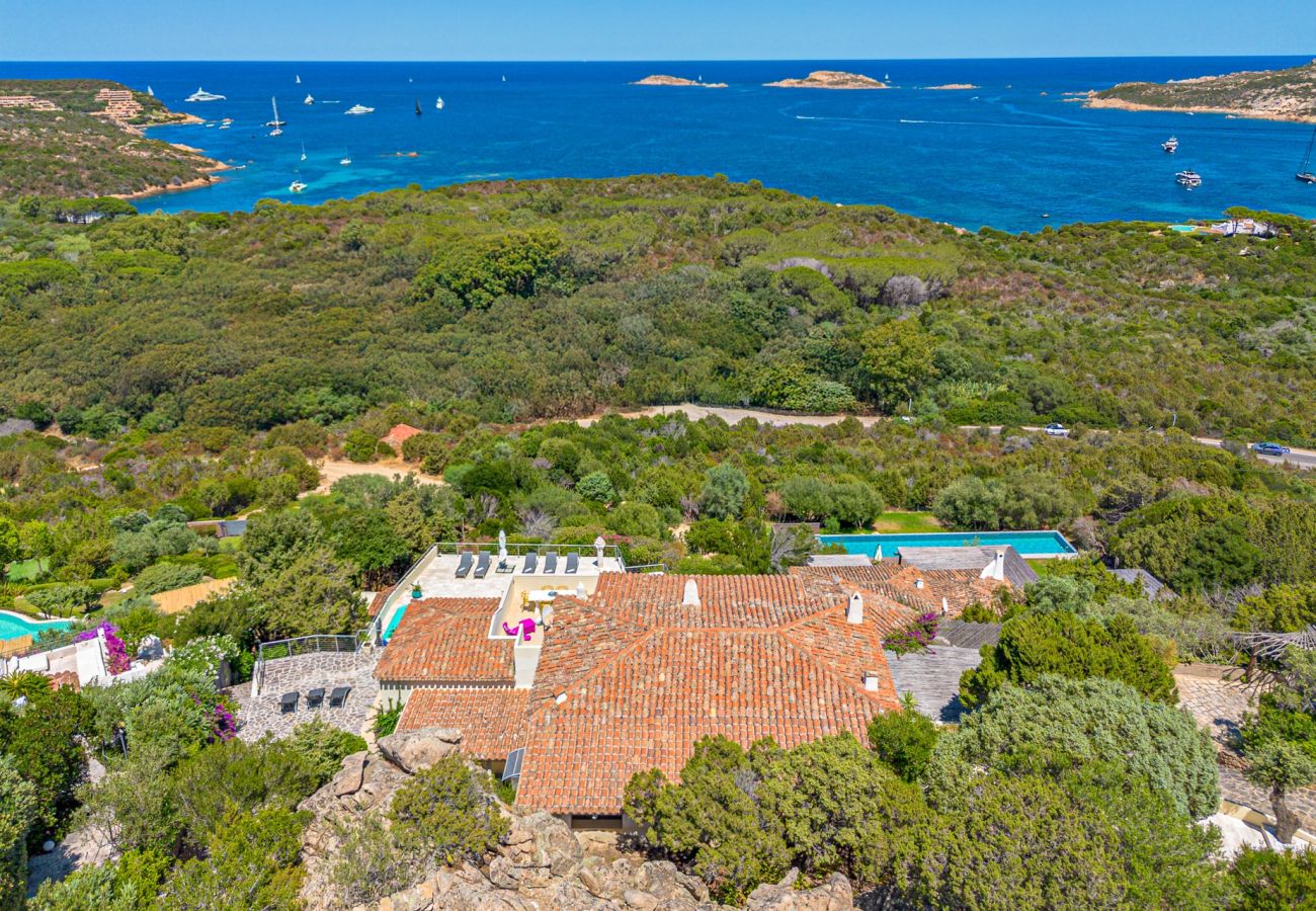 Villa a Arzachena - Villa Purple