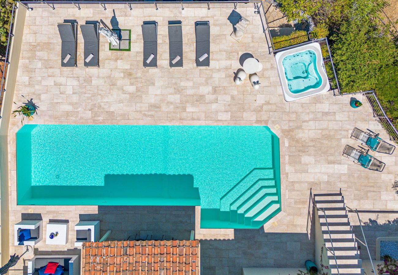 Villa a Arzachena - Villa Purple