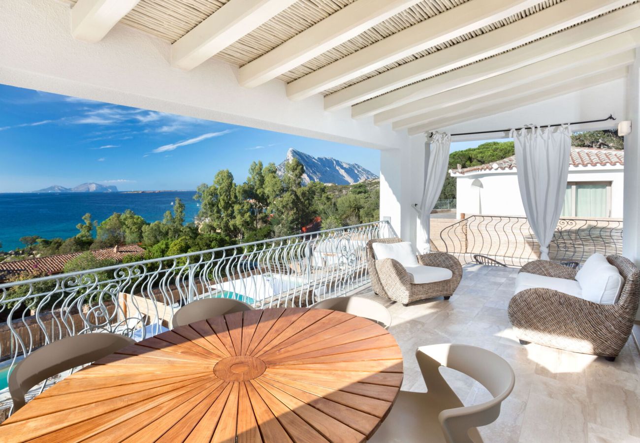 Villa a San Teodoro - Villa Astrea Alba