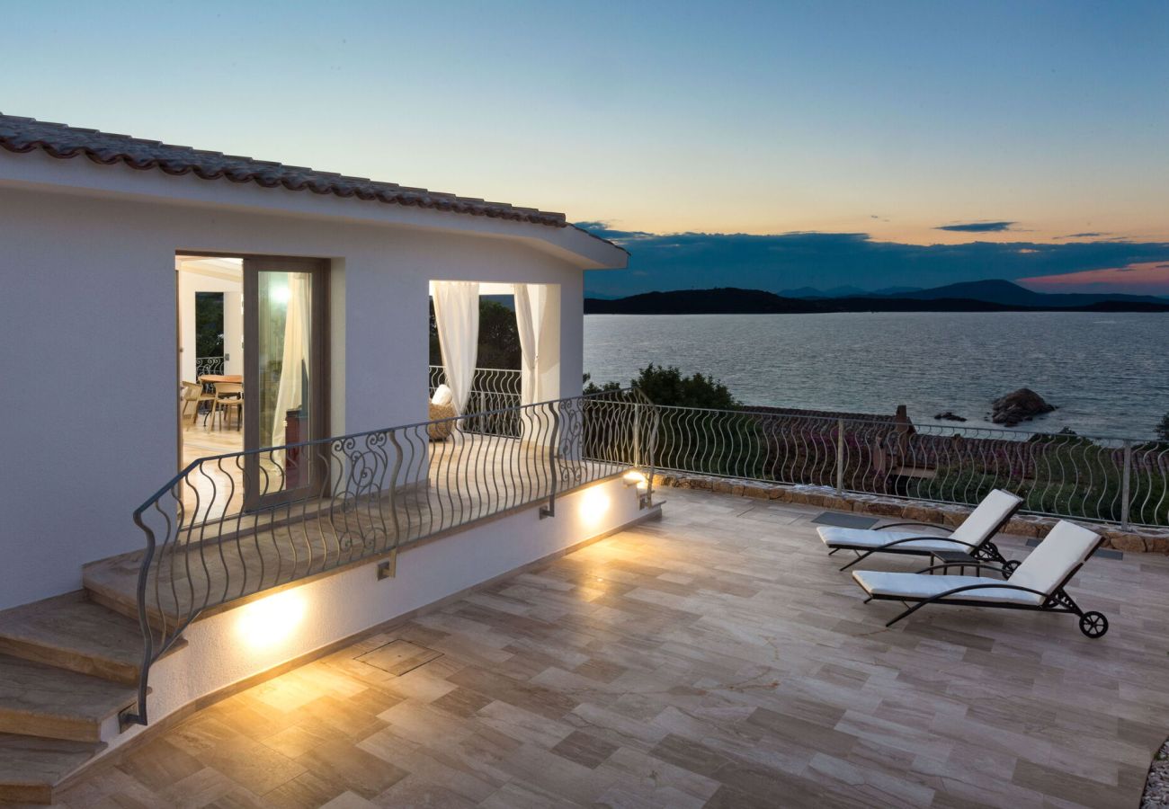 Villa a San Teodoro - Villa Astrea Alba