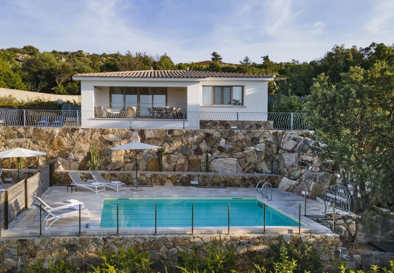 Villa a San Teodoro - Villa Astrea Alba