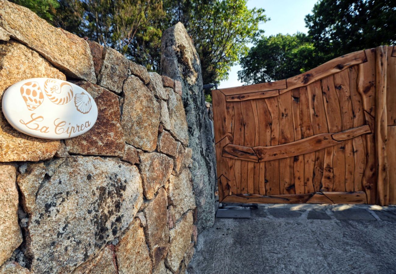 Villa a San Teodoro - Villa Ciprea