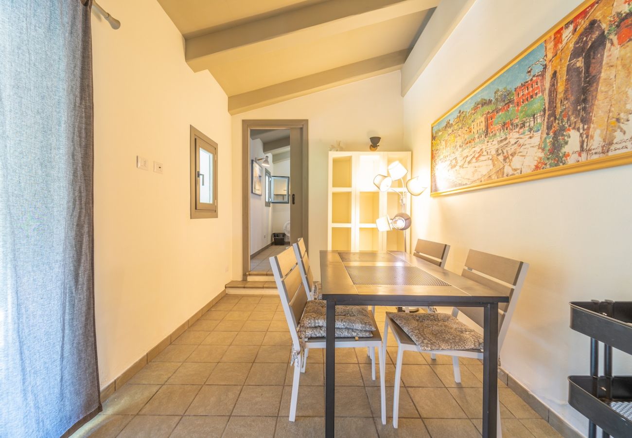 Villa a Olbia - Villa Essenza