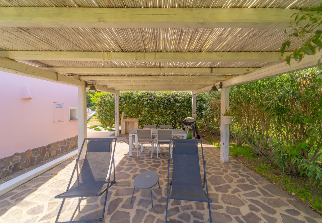 Villa a Olbia - Villa Essenza