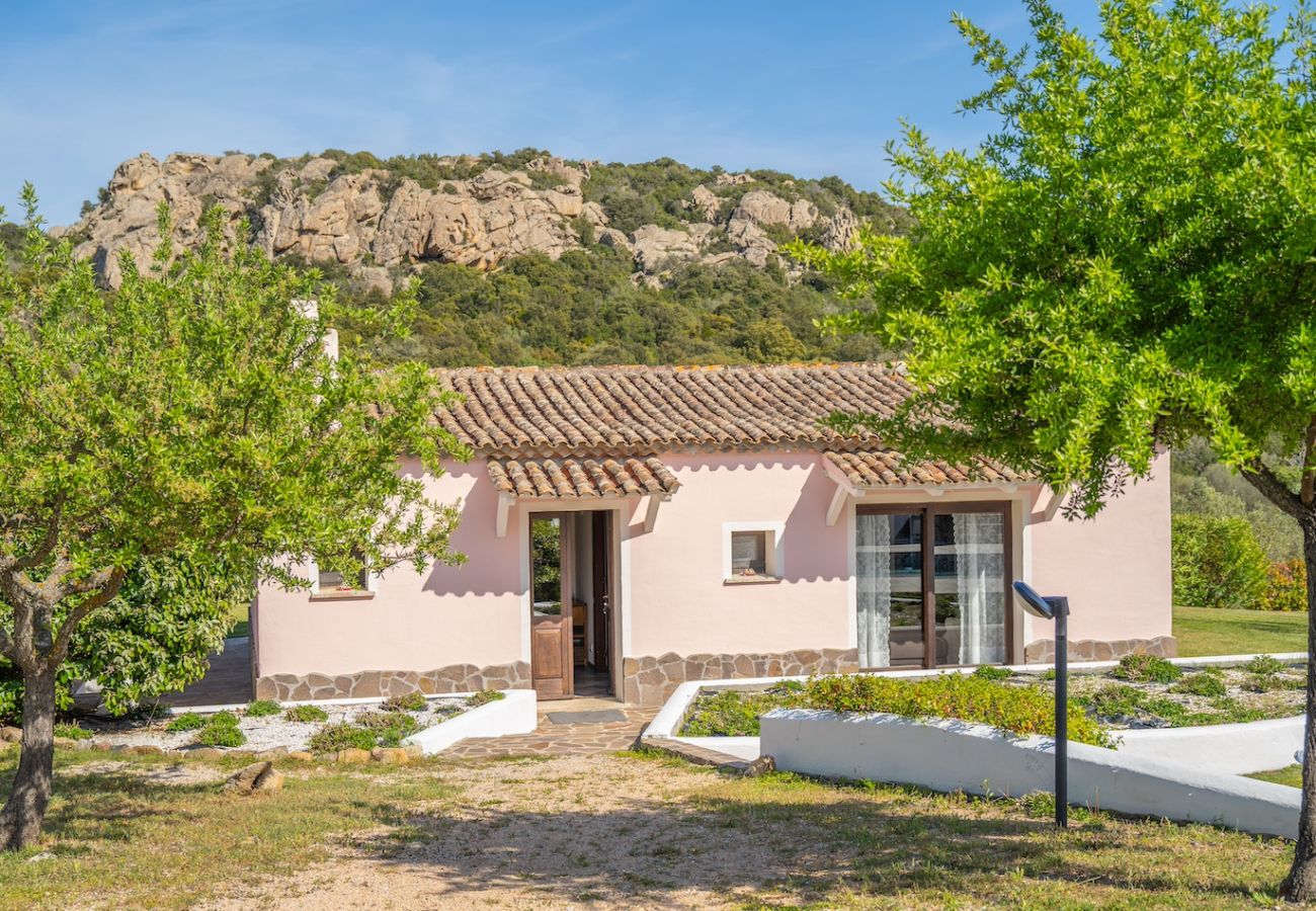 Villa a Olbia - Villa Essenza