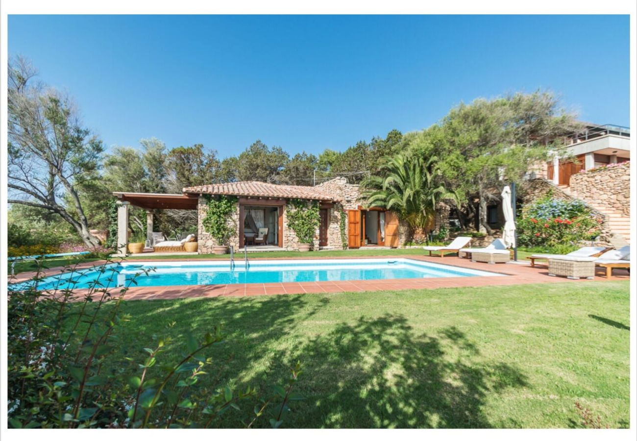 Villa a Olbia - Villa Lalla