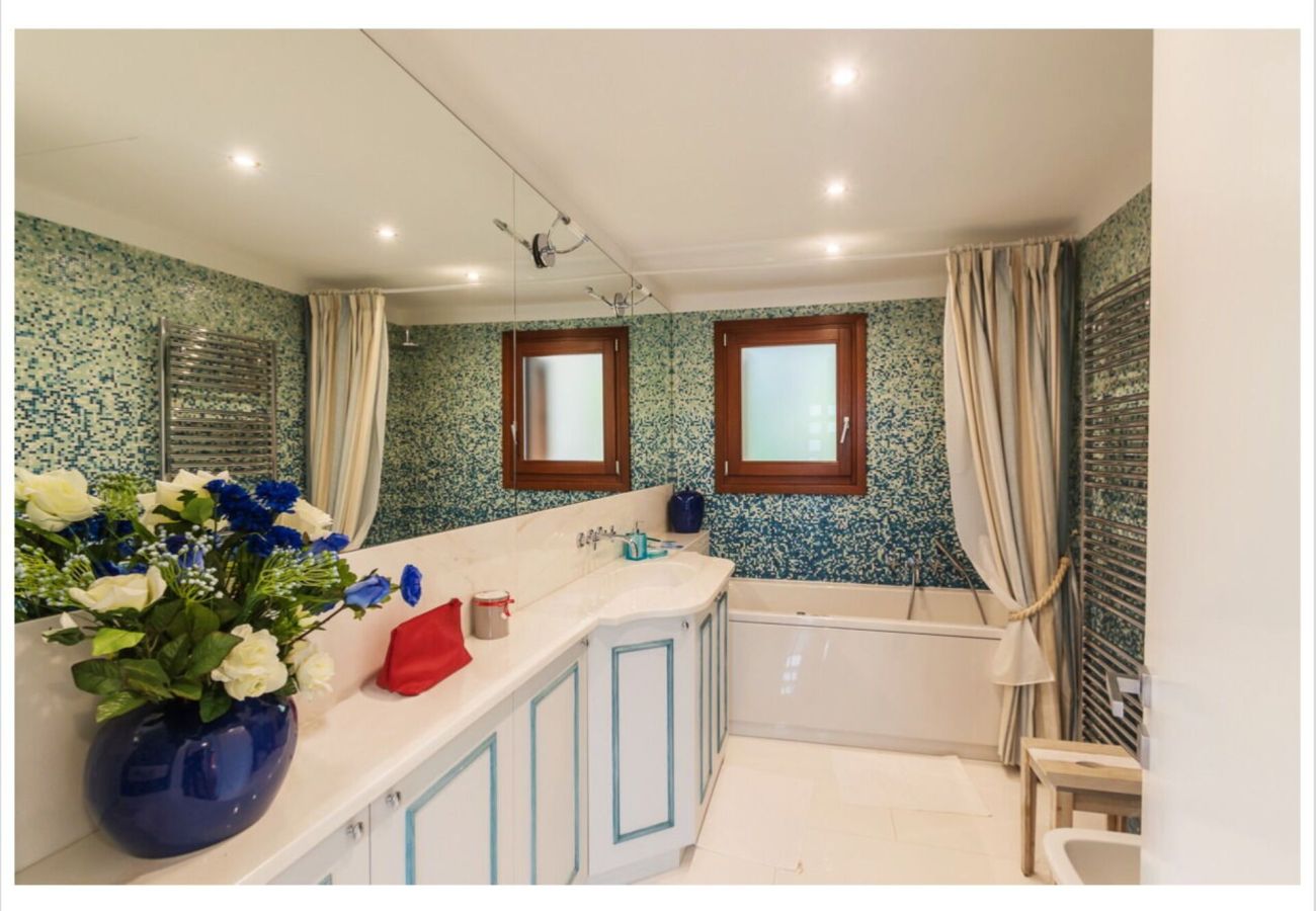 Villa a Olbia - Villa Lalla