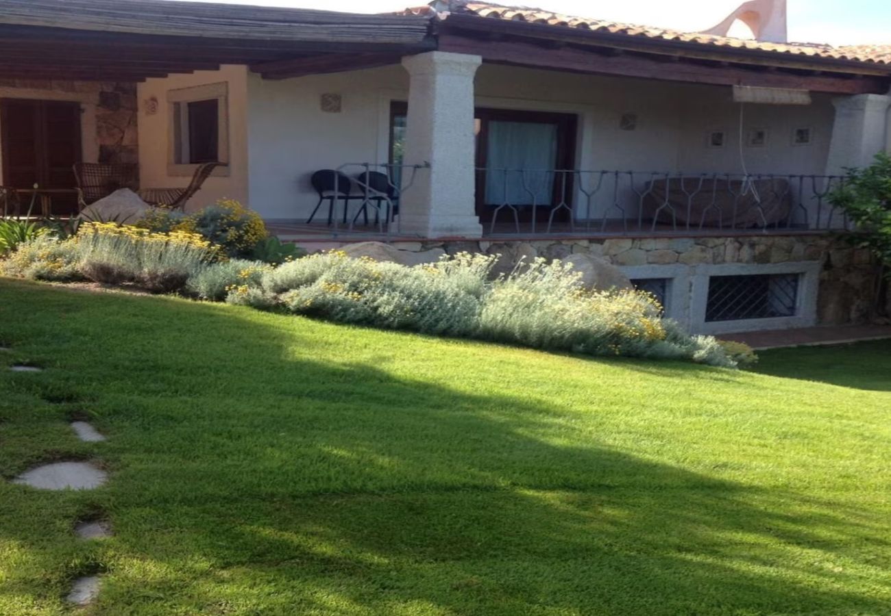 Villa a San Teodoro - Villetta Cala Ginepro