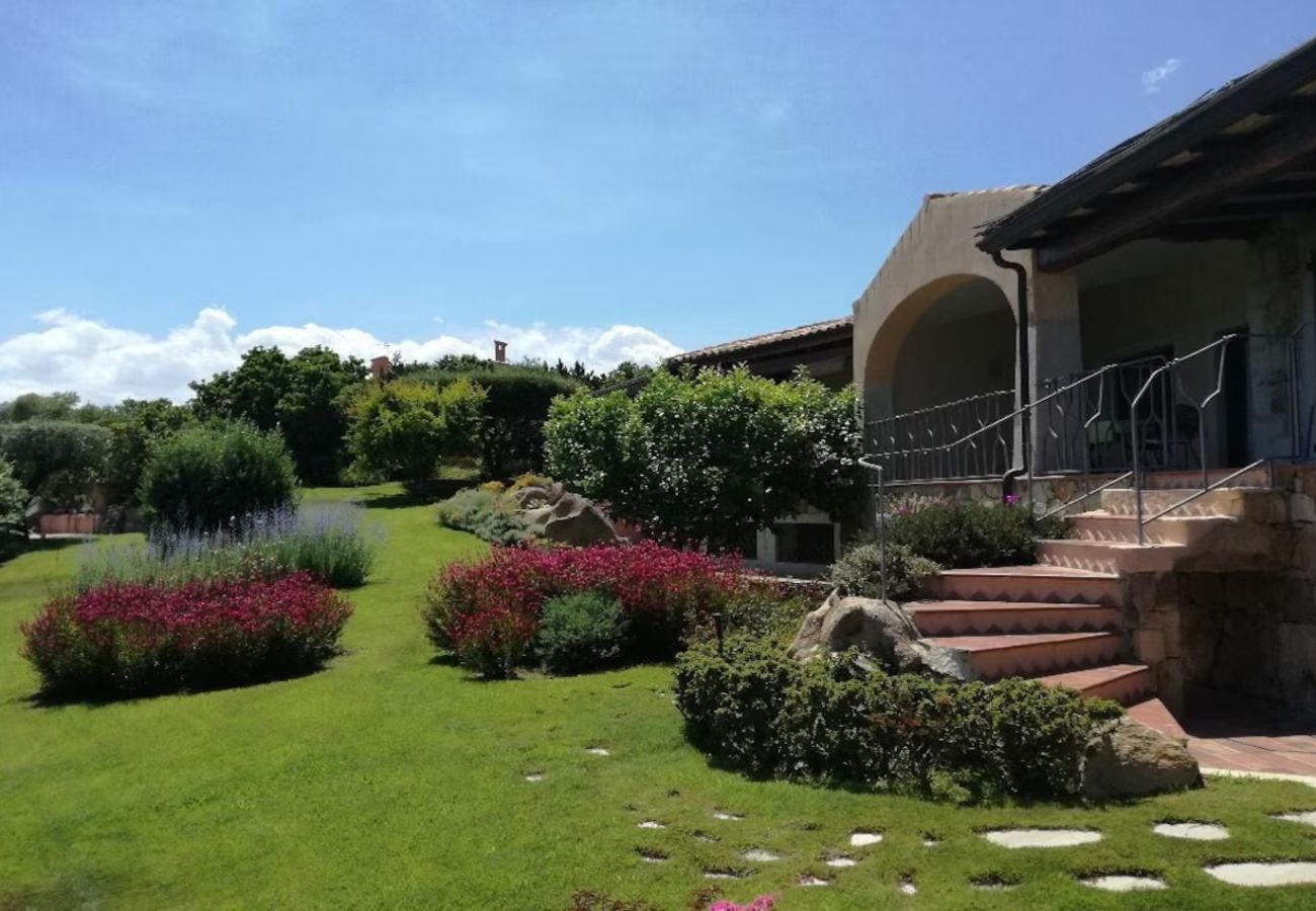 Villa a San Teodoro - Villetta Cala Ginepro