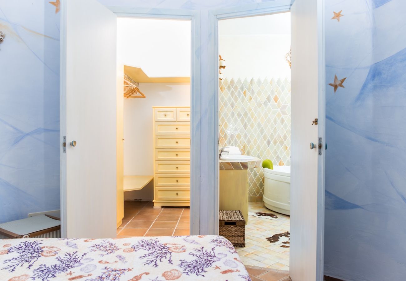 Villa a Baia Sardinia - Villa Quercia