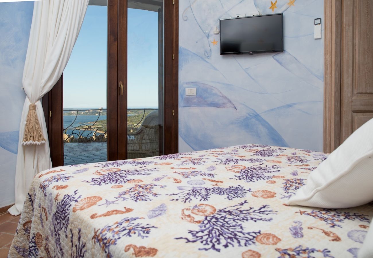 Villa a Baia Sardinia - Villa Quercia