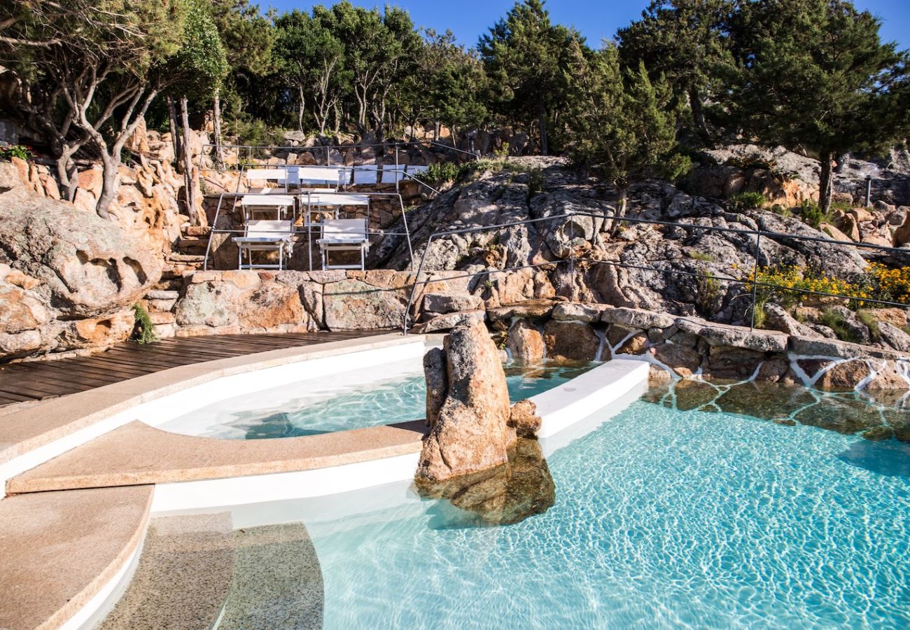 Villa a Baia Sardinia - Villa Quercia