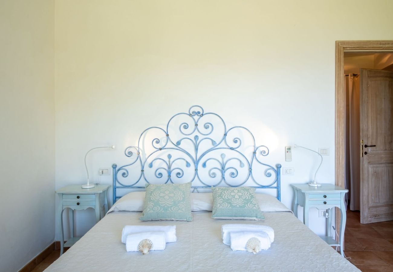 Villa a Baia Sardinia - Villa Orso