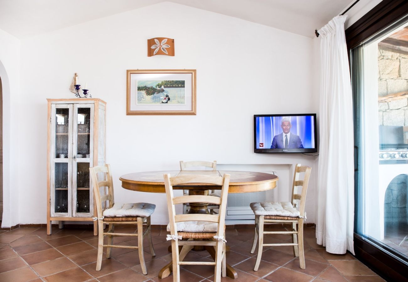 Villa a Baia Sardinia - Villa Bomboniera