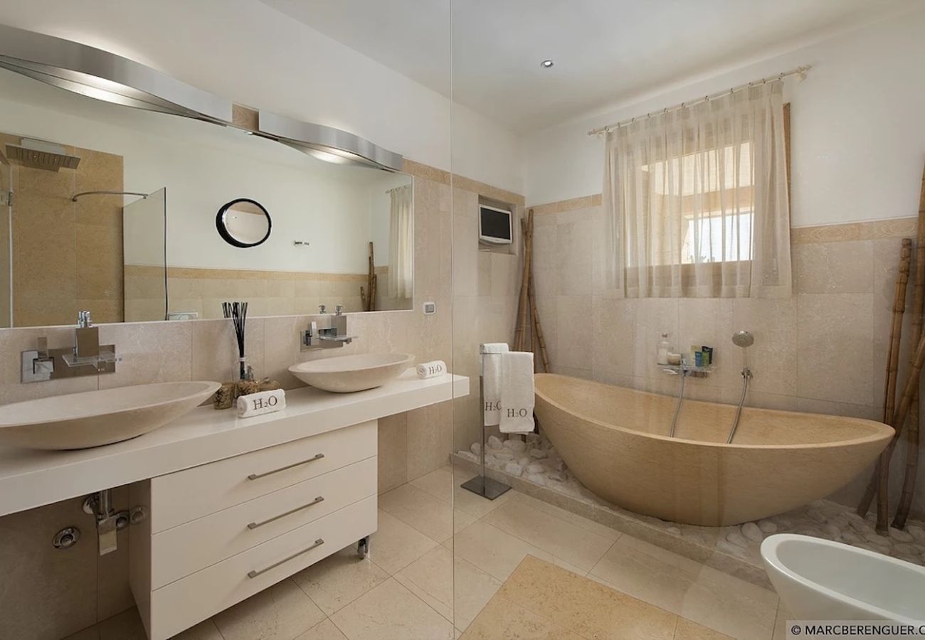 Villa a Puntaldia - H2O