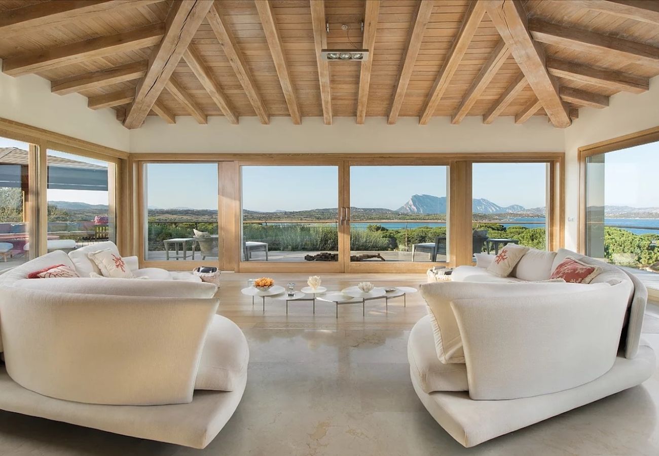 Villa a Puntaldia - H2O