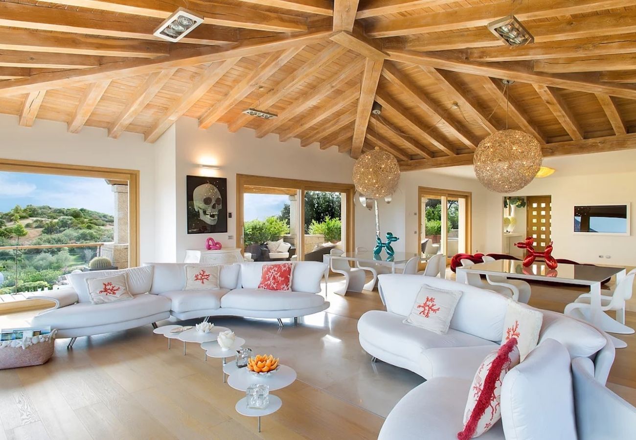 Villa a Puntaldia - H2O