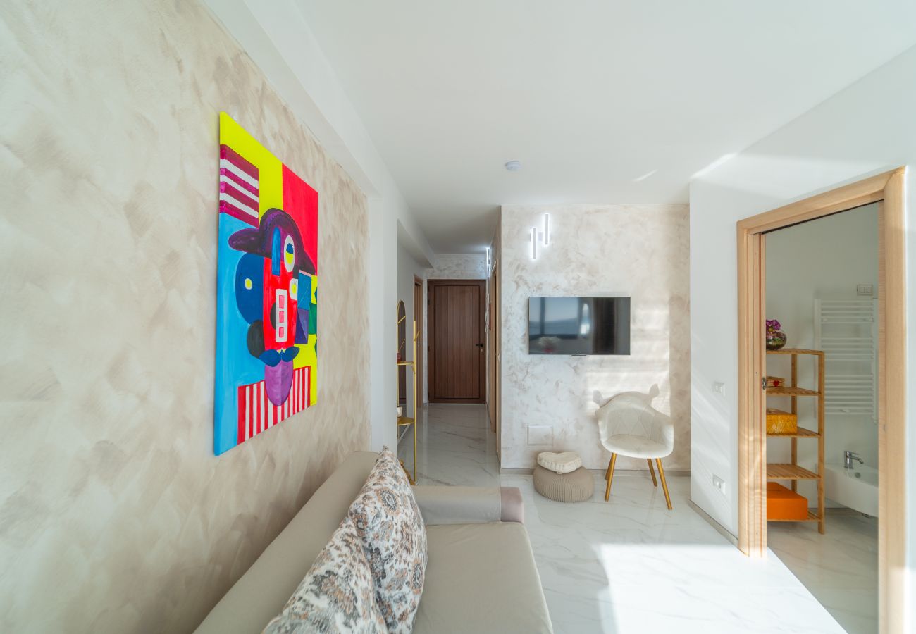 Appartamento a Olbia - Sea View Escape Waterfront Apartment Olbia