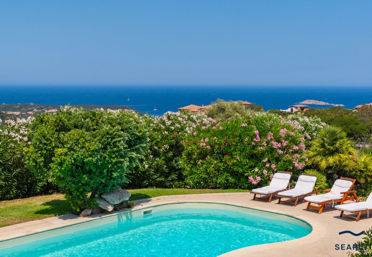 Villa a Porto Cervo - Esclusiva Villa a Pantogia - Porto Cervo