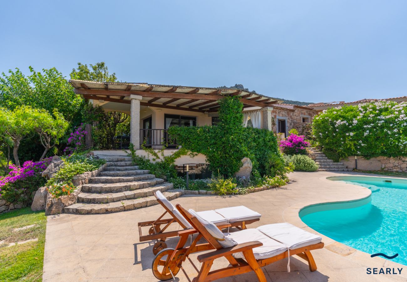 Villa a Porto Cervo - Esclusiva Villa a Pantogia - Porto Cervo