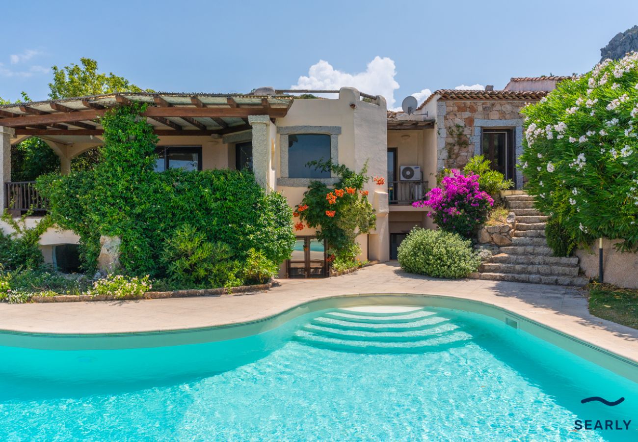 Villa a Porto Cervo - Esclusiva Villa a Pantogia - Porto Cervo